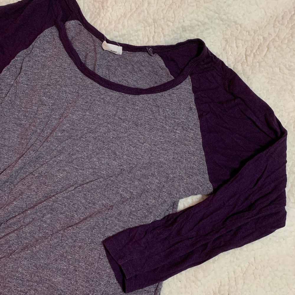 PLUM 3/4 SLEEVE TEE ⚡️TWO FOR $15⚡️